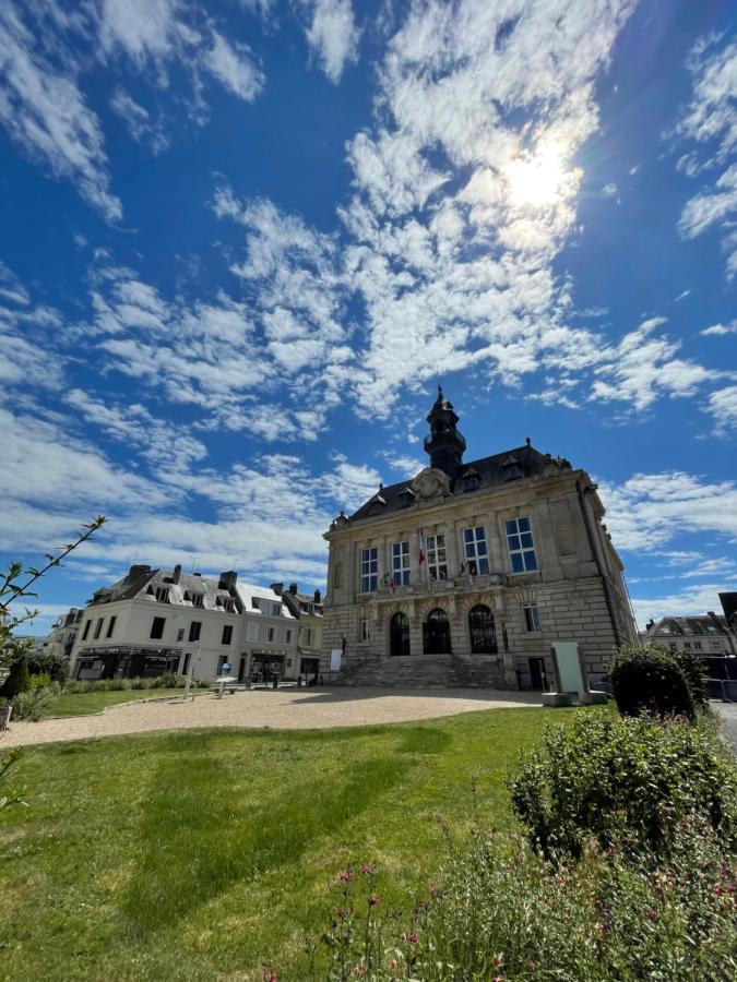 Loft Central Climatise Avec Verriere Vernon  Eksteriør billede